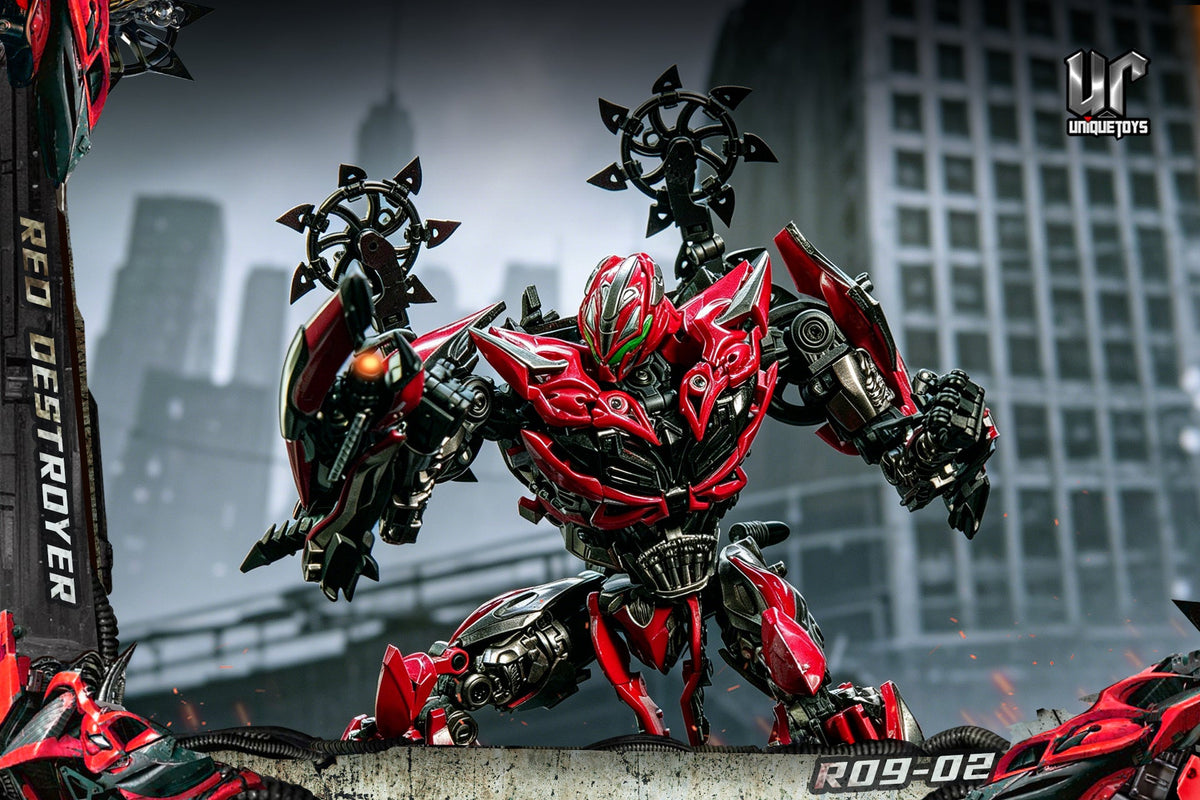 UT R09-02 Red Destroyer Stinger Repaint Figure - Bear Hugs