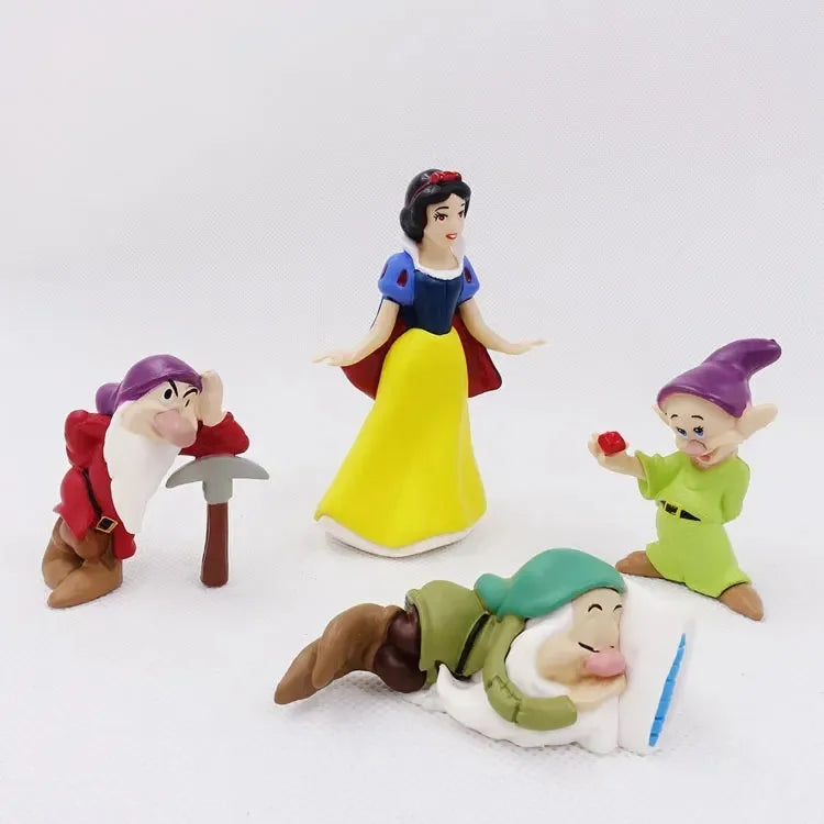 Enchanted Forest Friends Figurine (Set of 8)