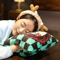 Demon Hunt 3 in 1 Pillow & Blanket