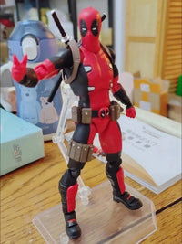 Mafex No. 082 Deadpool Action Figurine (16 cm)