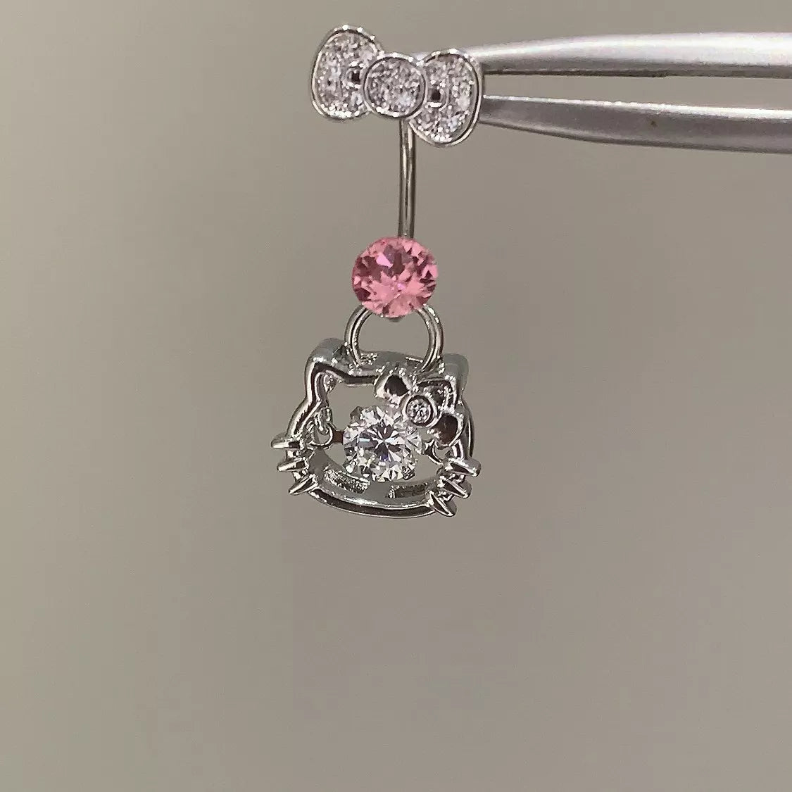 HelloKitty Starry-Eyed Dangle Earrings - Bear Hugs