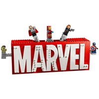 Marvel Logo & Minifigures By Lego - Bear Hugs