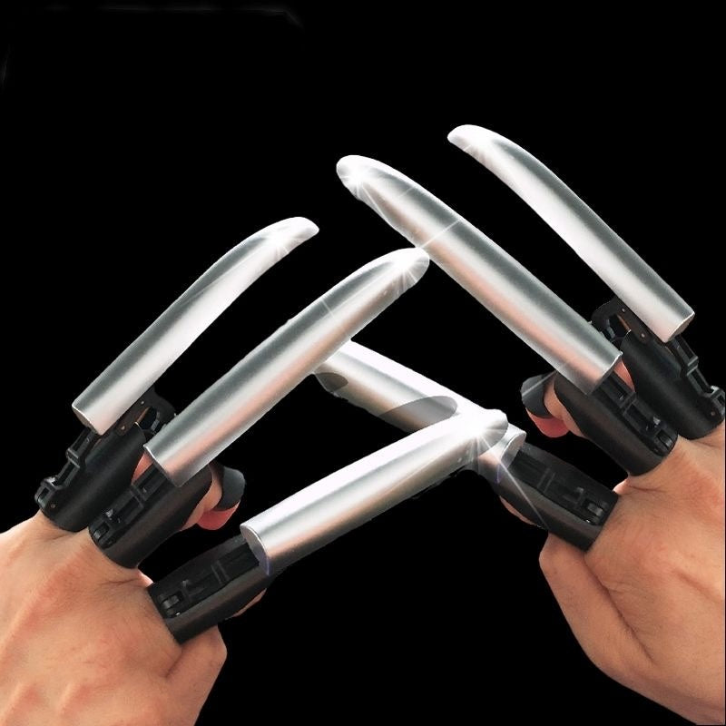 Wolverine Retractable Finger Control Claws