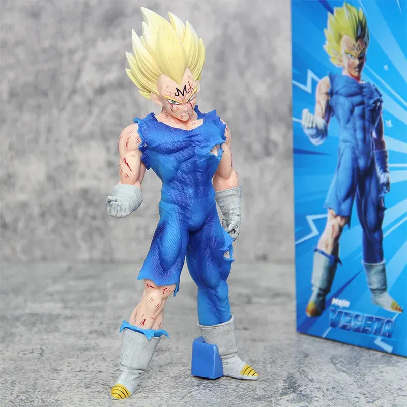 Dragon Ball Z War Damage Vegeta Figurine (20 cm)