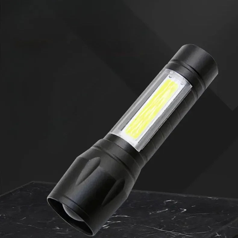 Pocket Lumina Mini USB Flashlight