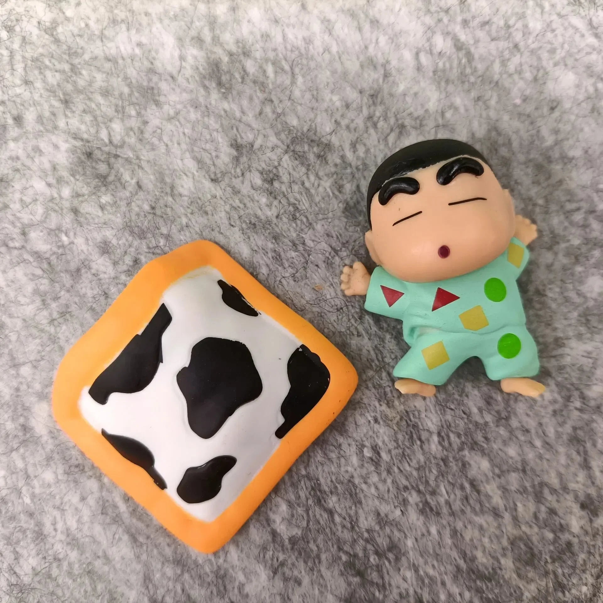 Shinchan Sleepy Family Edition Blind Box