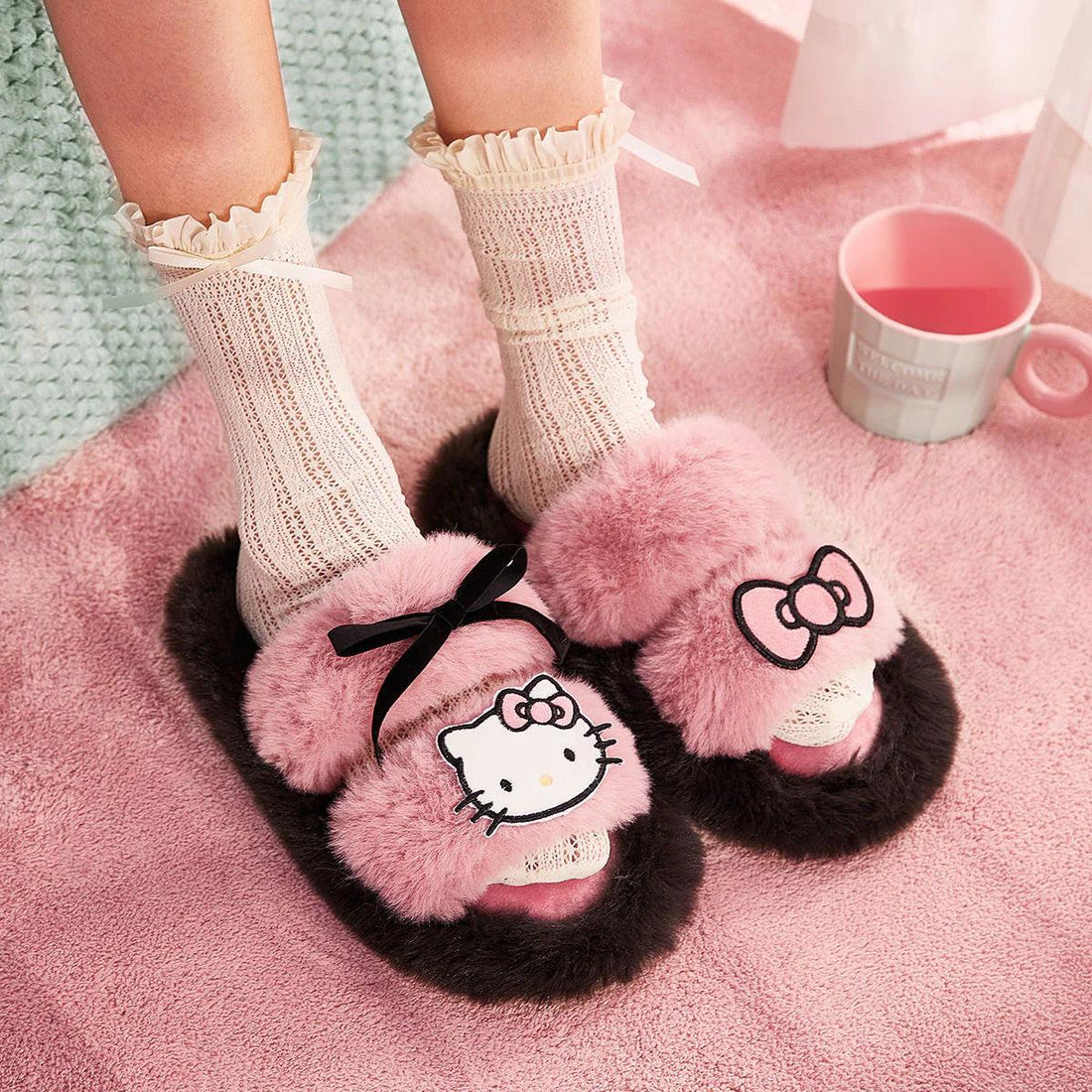 Hello Kitty Enchanted Bow Slippers - Bear Hugs