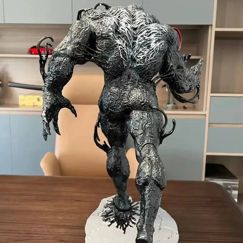 Marvel Venom Action Figurine (30 cm)