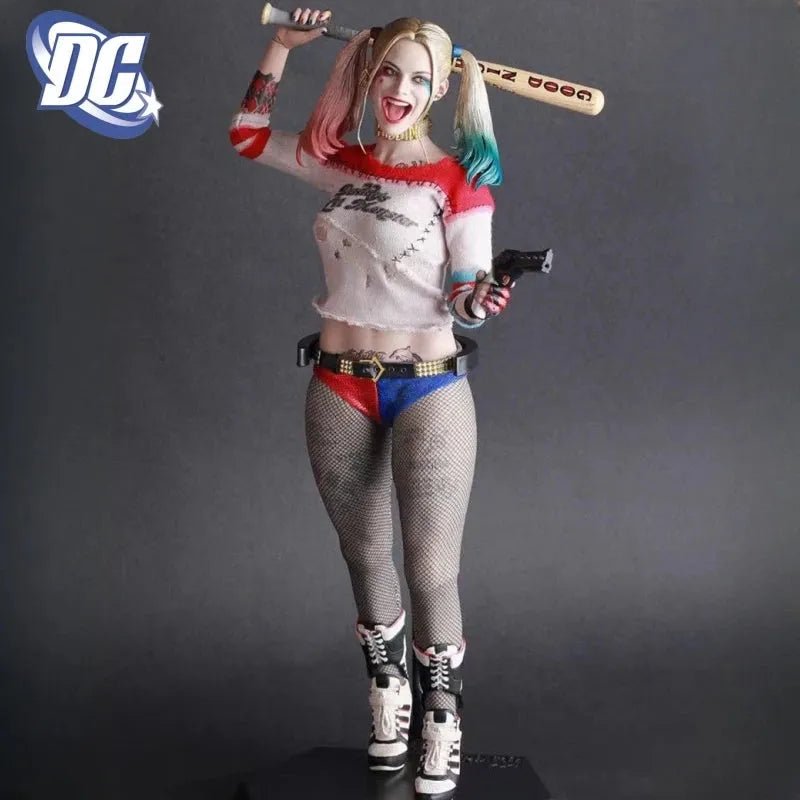 Harley Quinn Action Figure (35 cm)