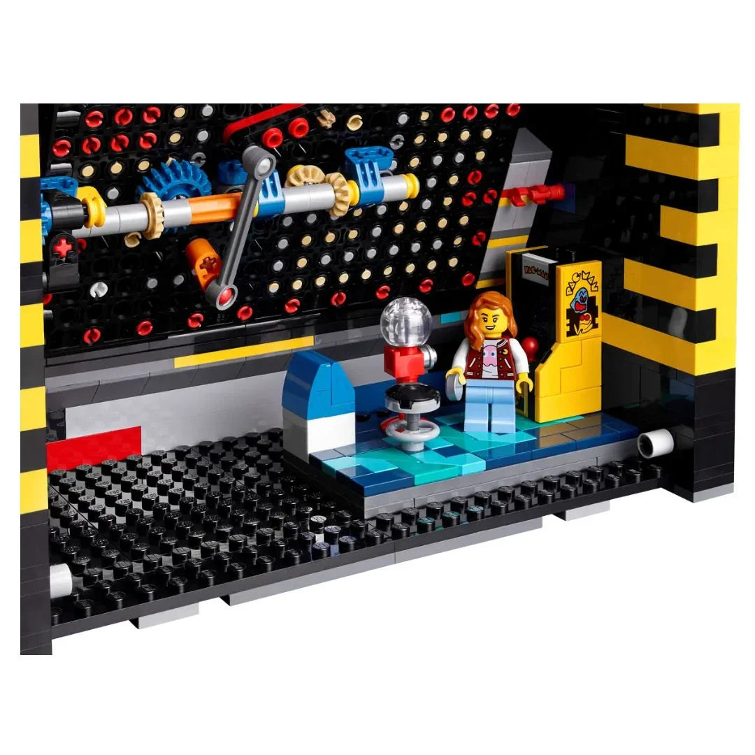 Lego Icons PAC-MAN Arcade - Bear Hugs