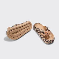 HelloKitty Leopard Chunky Thongs - Bear Hugs