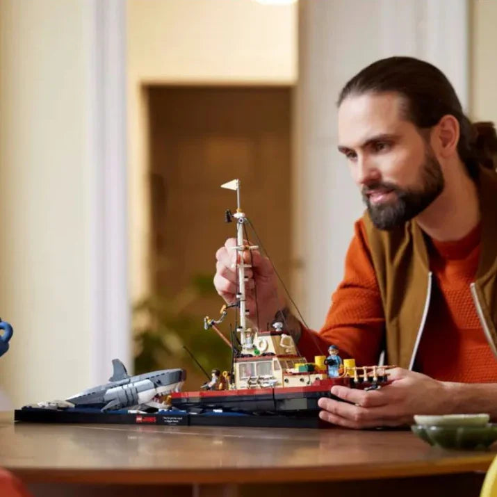 Lego Ideas Jaws By Lego - Bear Hugs