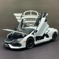 Die-cast Lamborghini Revuelto 1:24 Vehicle
