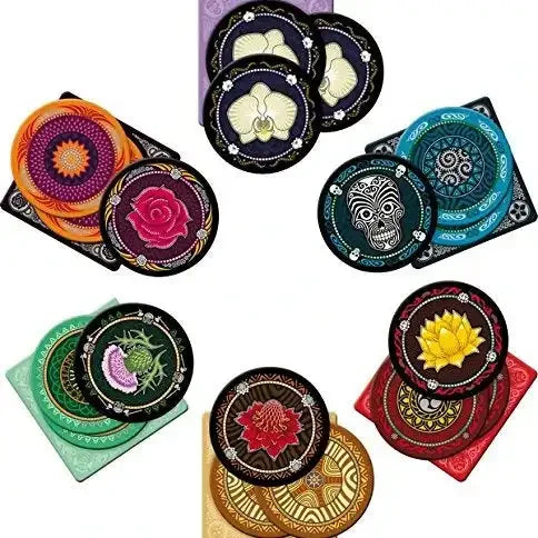 Skull Bluffing Board Game