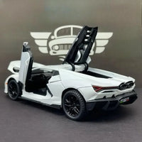 Die-cast Lamborghini Revuelto 1:24 Vehicle
