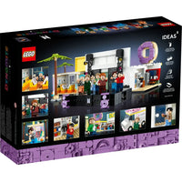 BTS Dynamite by LEGO - Bear Hugs