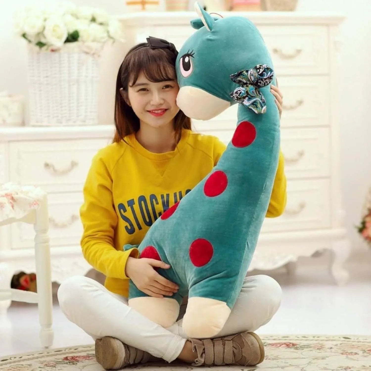 Long Neck Giraffe Pillow Plush Toy (80 cm)