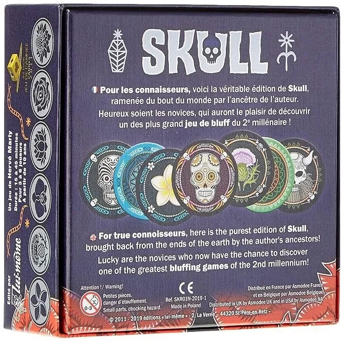 Skull Bluffing Board Game