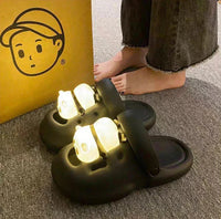 Fashion Light Summer Slippers PN6772 - Bear Hugs