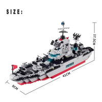 Decool Battle Cruiser Building Blocks (739 Pcs)