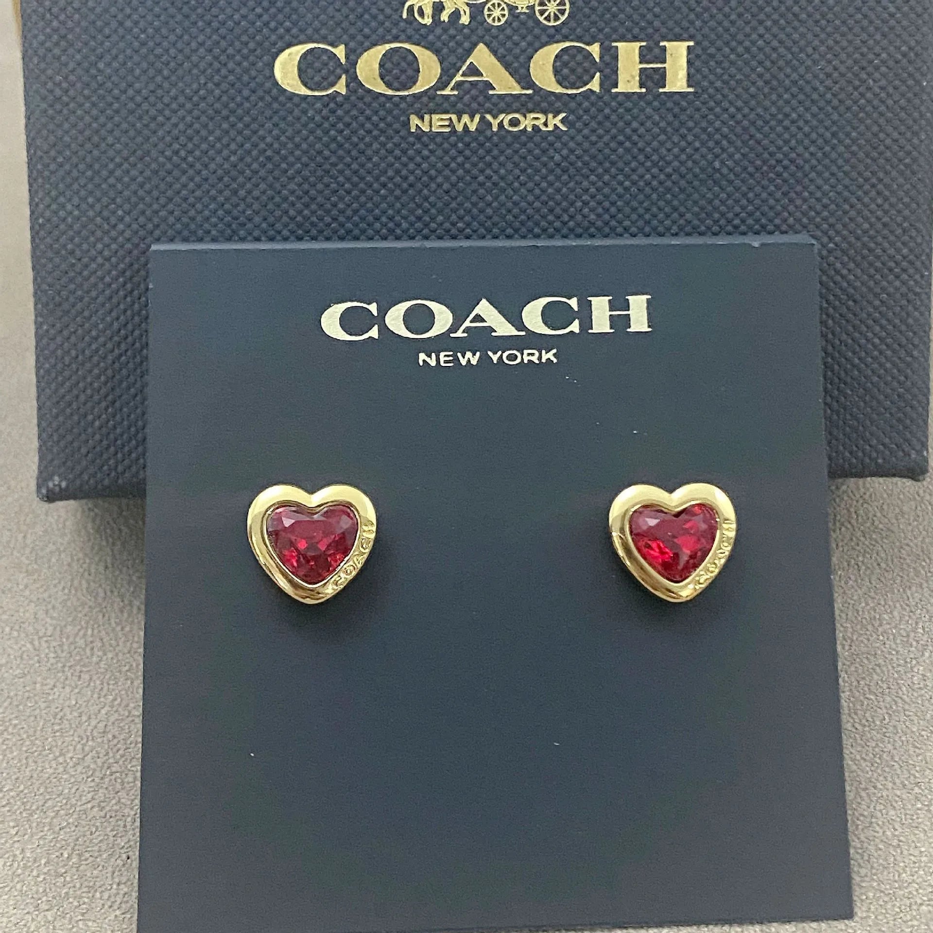 Downtown Coquette Golden Heart Earings