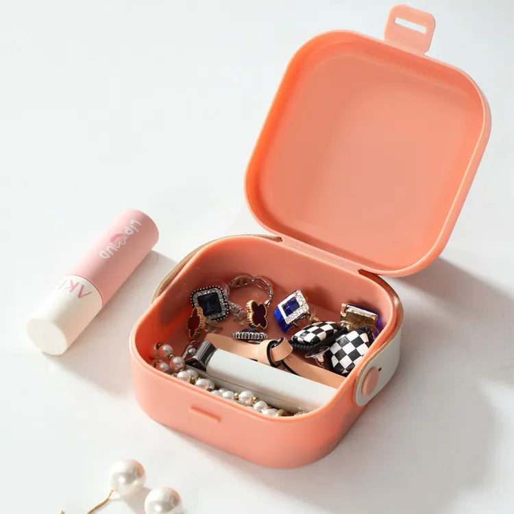 Jetsetter's Mini Box Travel Jewelry Case