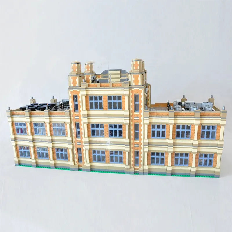 MOC FACTORY 49130 Modular School Building Kit (14412 Pcs)