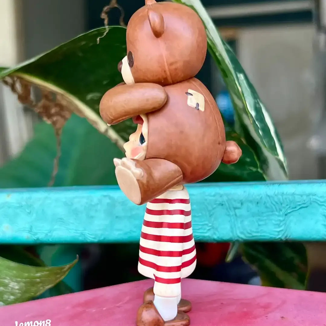 Hirono Little Mischief Series Protector Figure