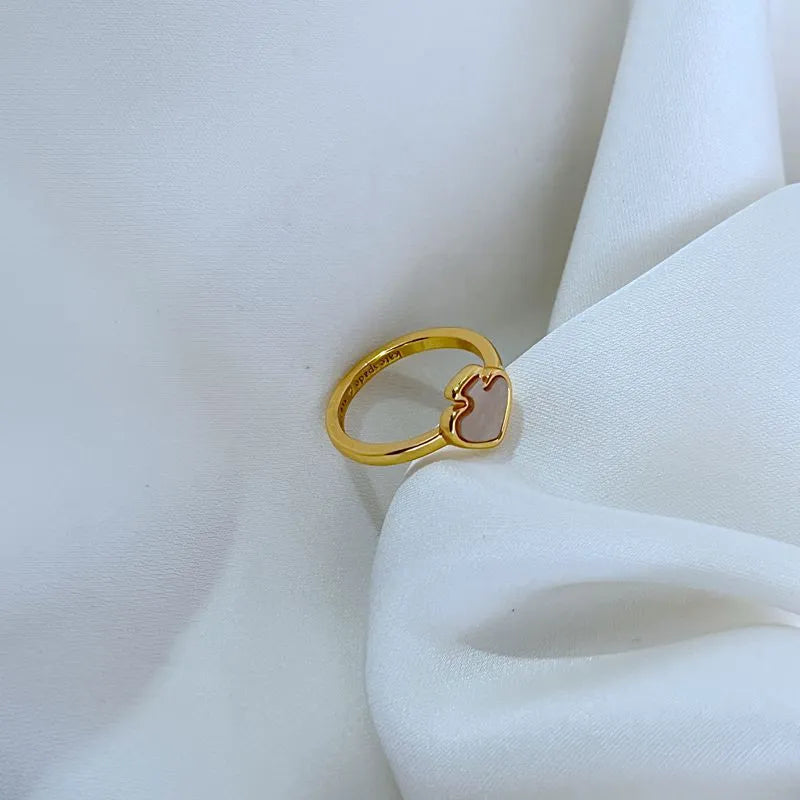 KS Heritage Spade Enamel Ring