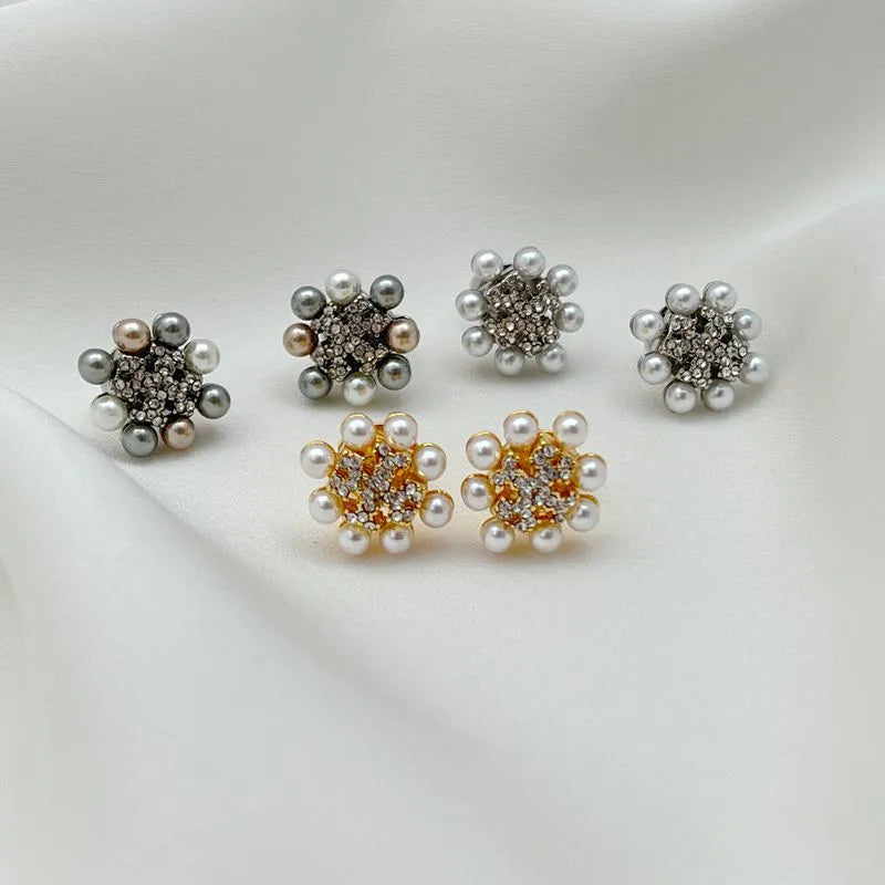 T-Luxe Aura Pearl Crest Stud Earrings