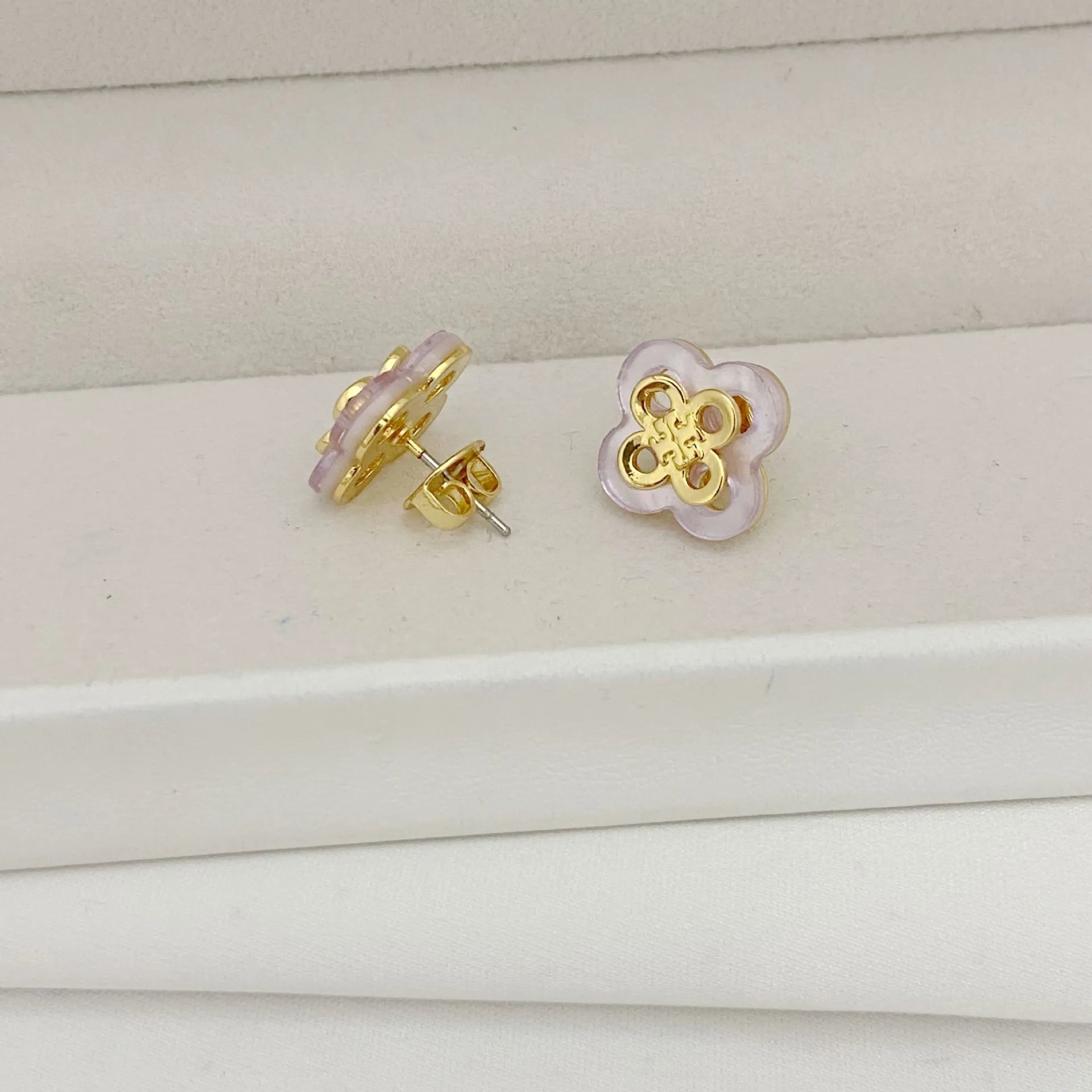 T-Luxe Clover Blossom Stud Earrings