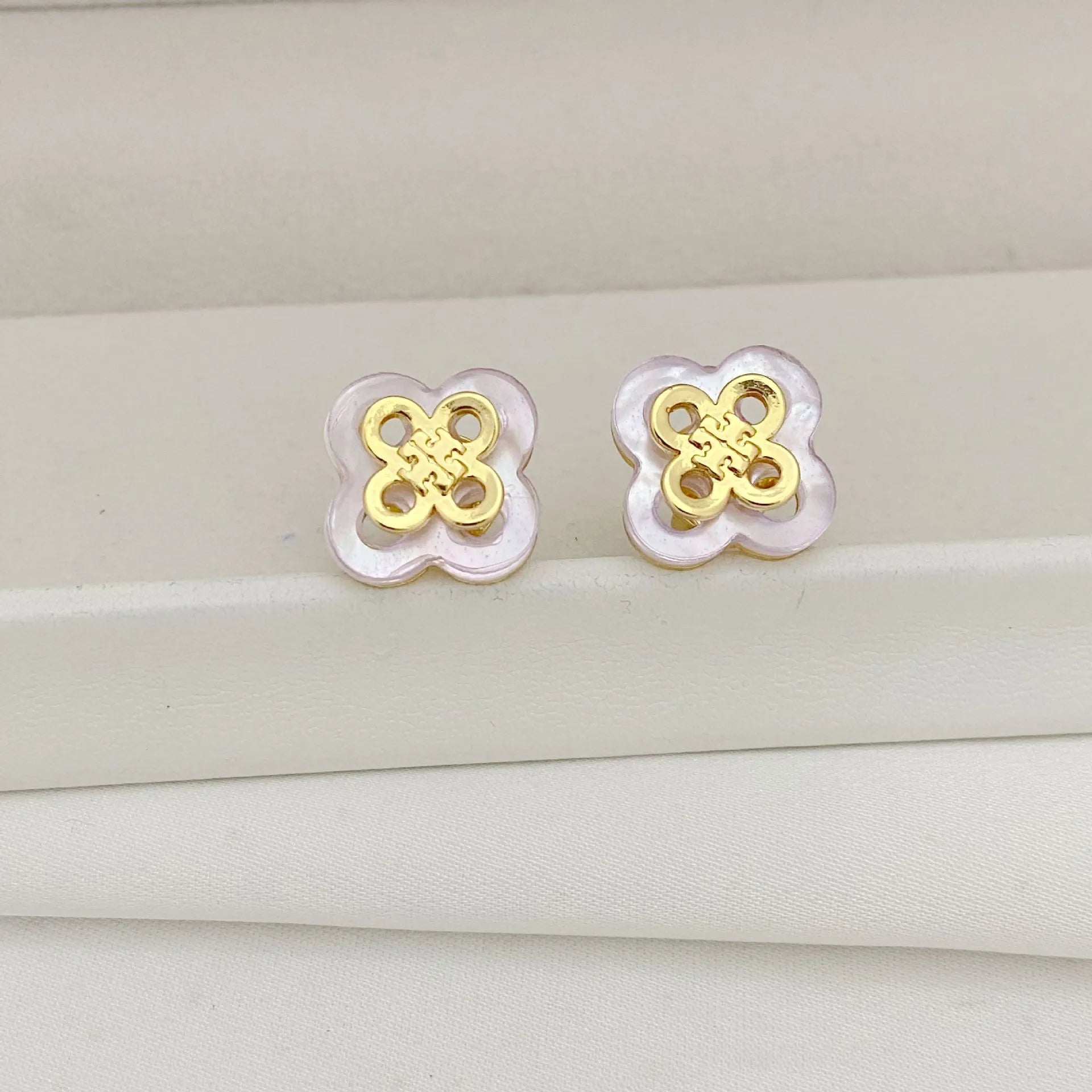T-Luxe Clover Blossom Stud Earrings