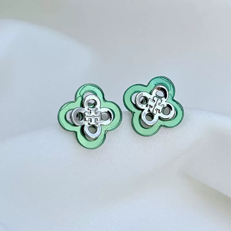 T-Luxe Clover Blossom Stud Earrings