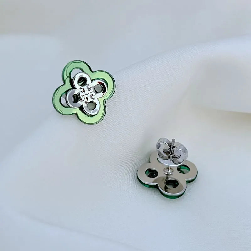 T-Luxe Clover Blossom Stud Earrings