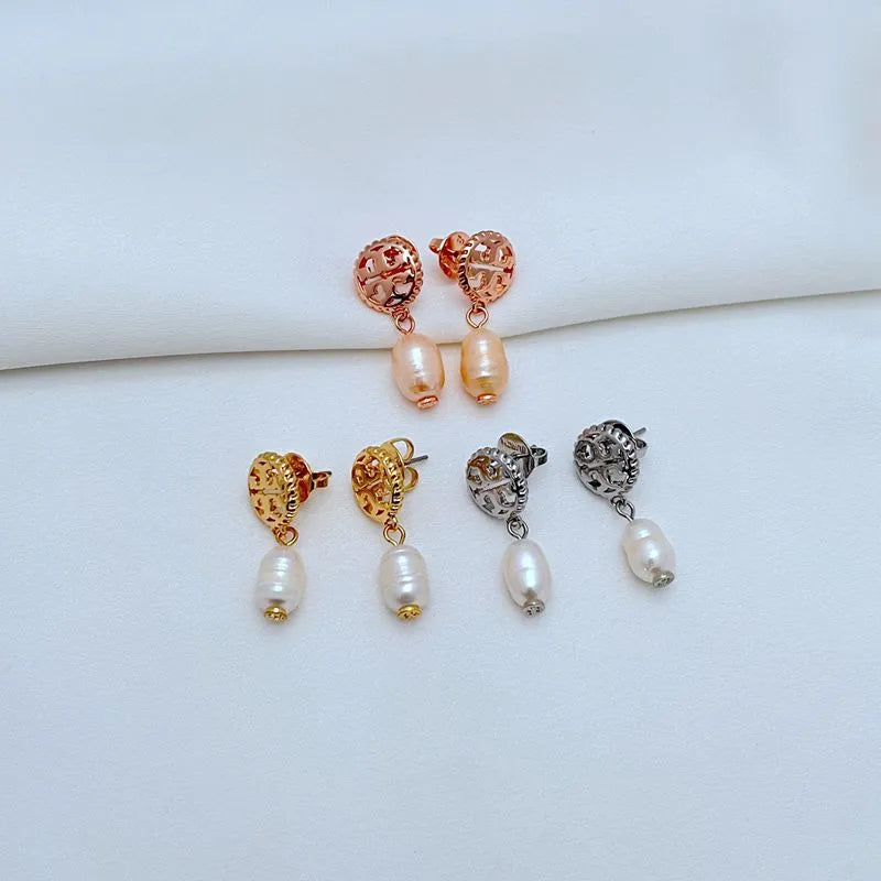 T-Luxe Aura Pearl Droplets Earrings