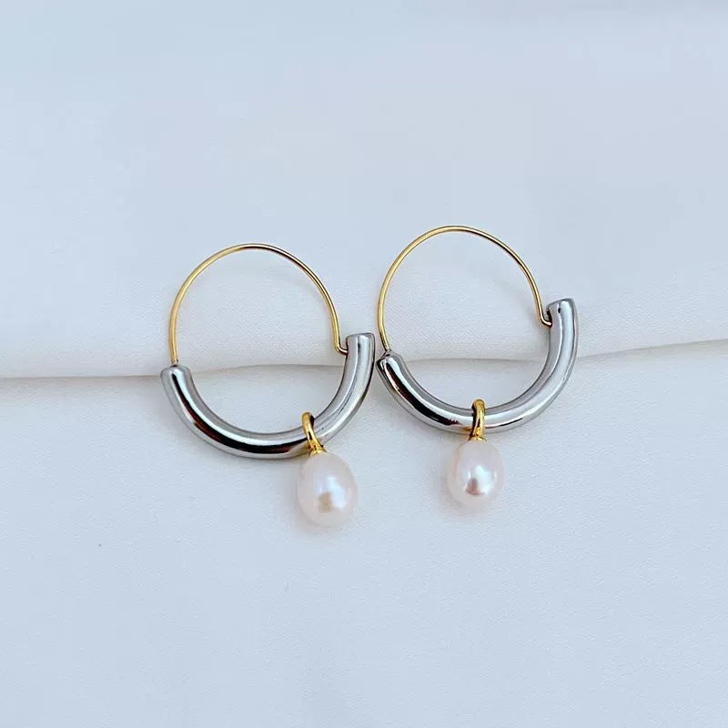 T-Luxe Duo Horizon Pearl Hoop Earrings