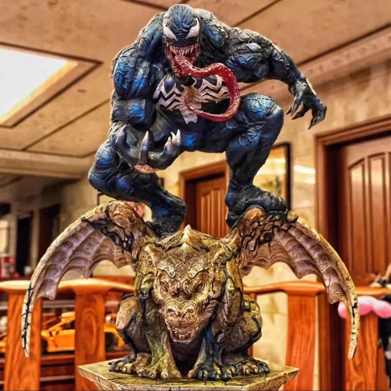 Marvel Venom Apex Symbiote Sculpture (70 cm)