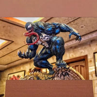 Marvel Venom Apex Symbiote Sculpture (70 cm)