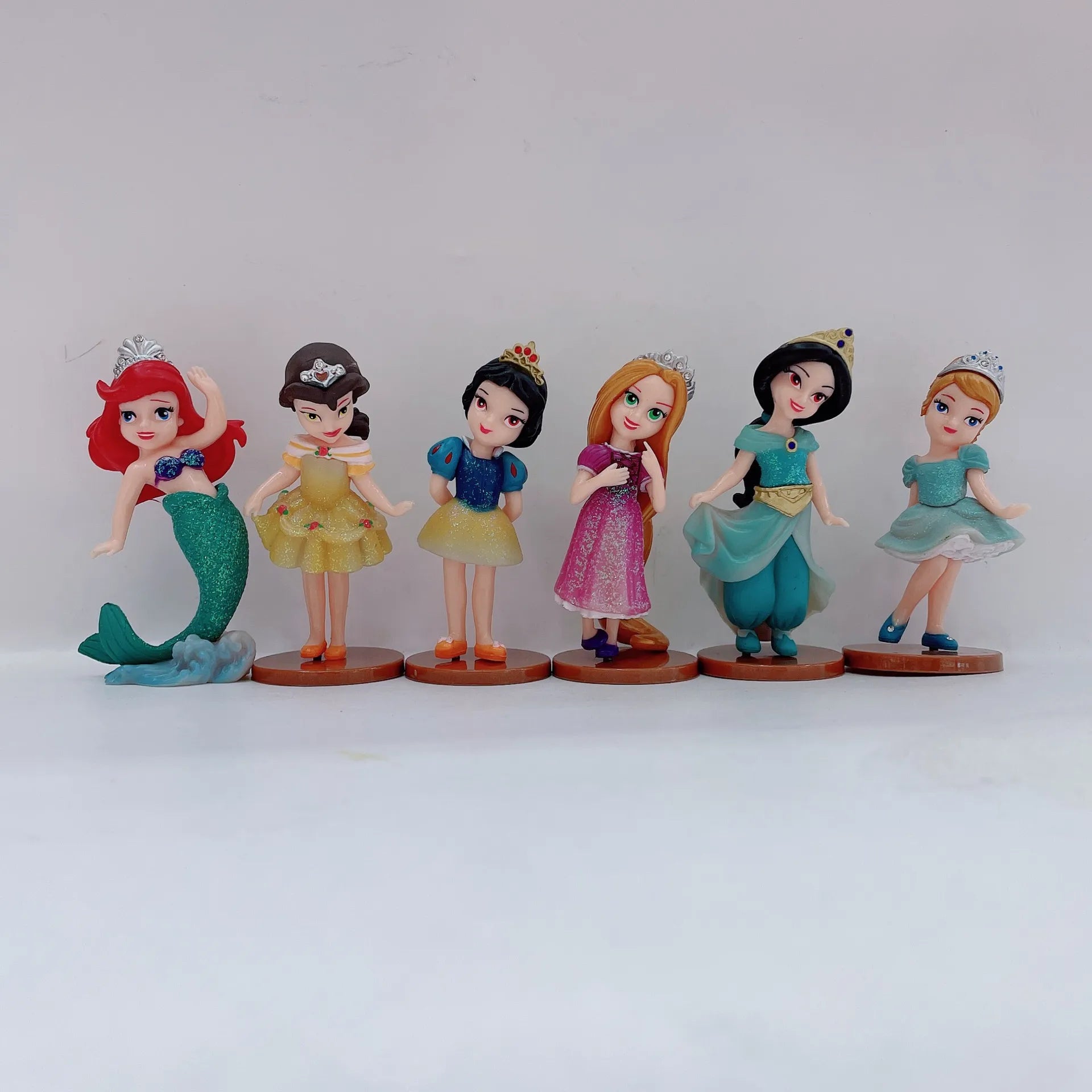 DZNY Princess Royal Sparkle Dream Figures (Set of 6)