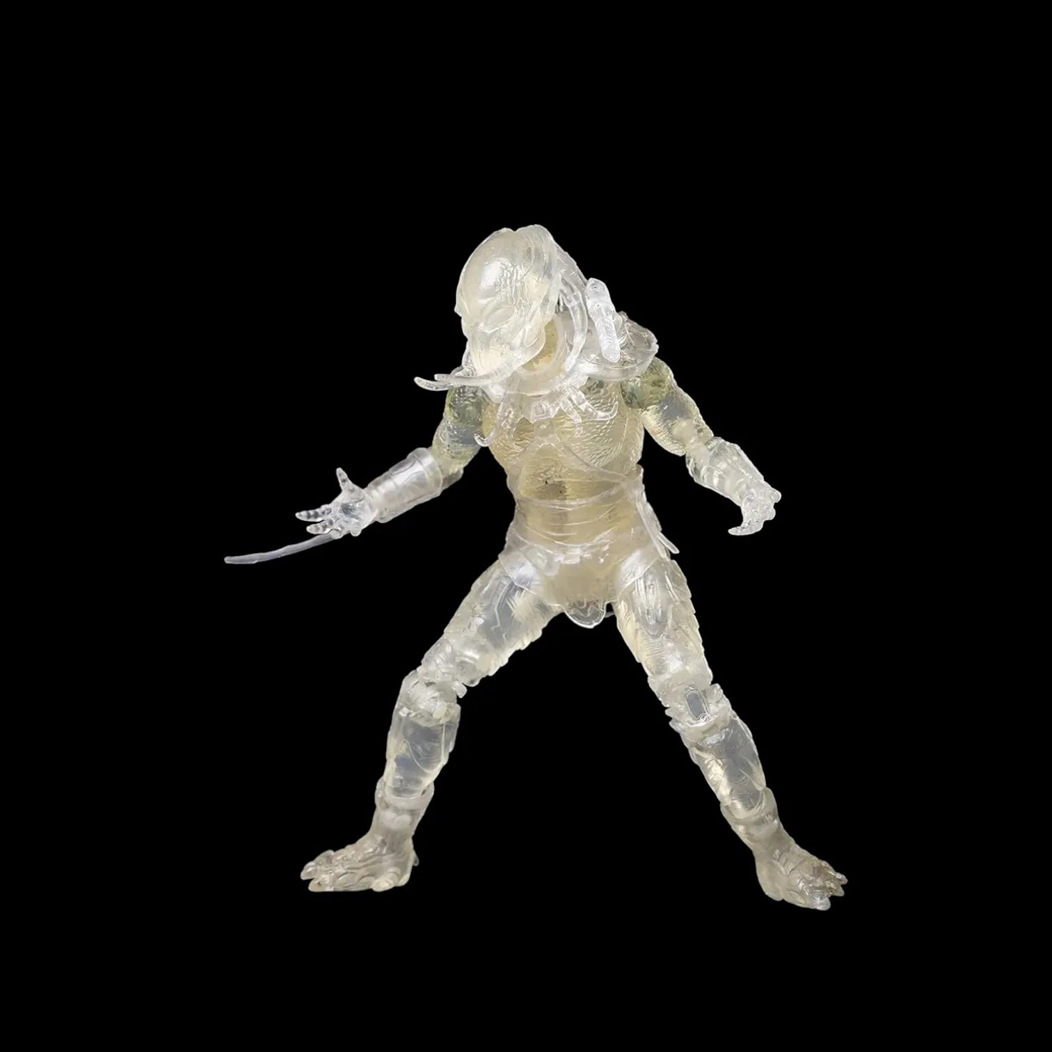 Hiya Invisible Tracker Predator Figure