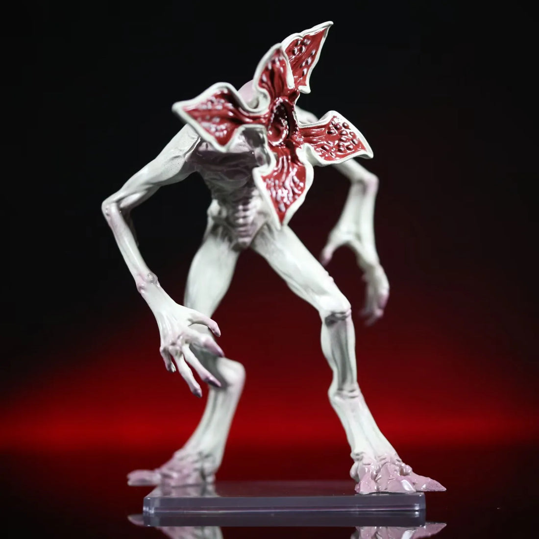 Weta Workshop Mini Epics Demogorgon Figure (17 cm)