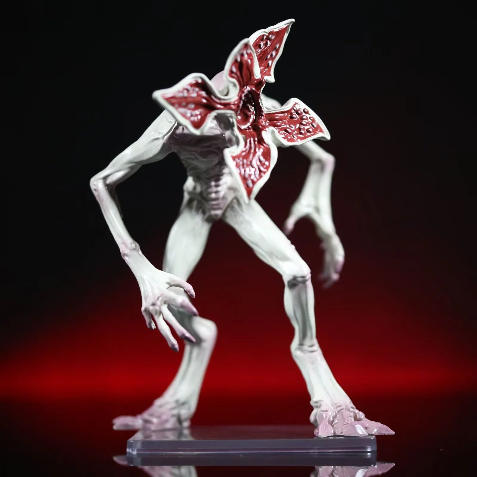 Weta Workshop Mini Epics Demogorgon Figure (17 cm)