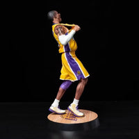 LA Lakers Kobe Bryant 1:6 Scale Masterpiece Figure (33 cm)