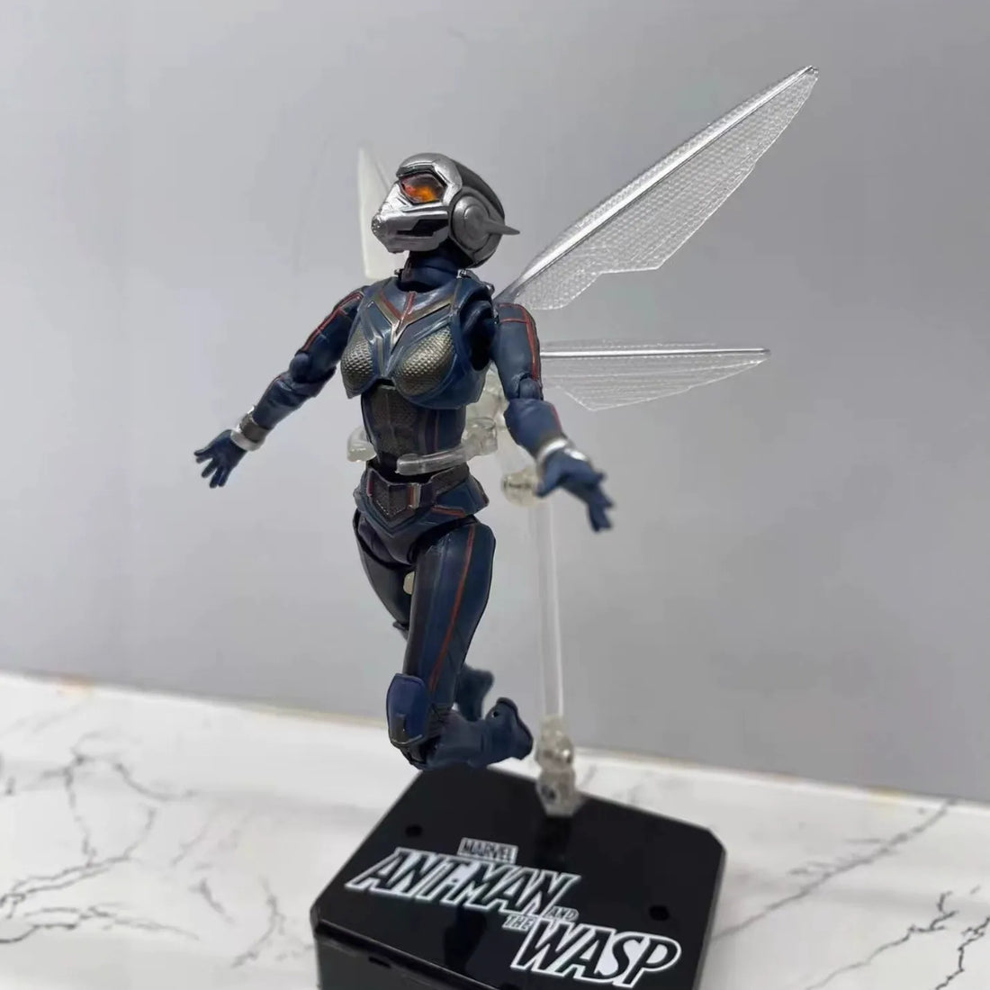 Legend Creation The Wasp Winged Avenger Figure (18 cm)