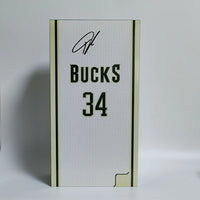 Giannis Antetokounmpo Milwaukee Bucks Figure (34 cm)