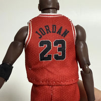 MAFEX 100 Chicago Bulls Michael Jordan Figure (16 cm)