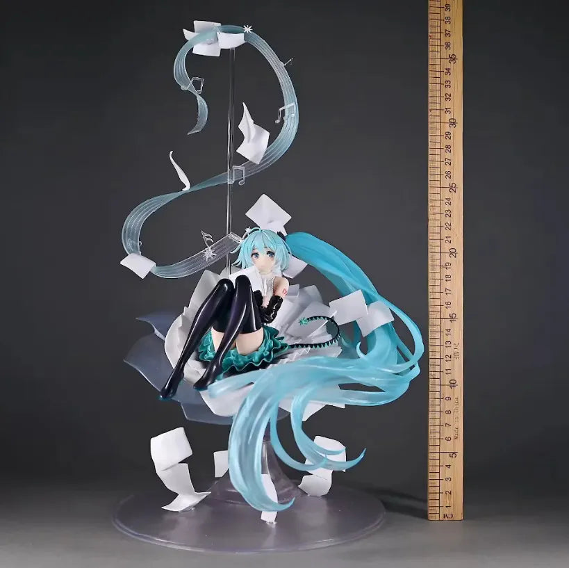 Hatsune Miku Musical Dreamscape Figure (38 cm)
