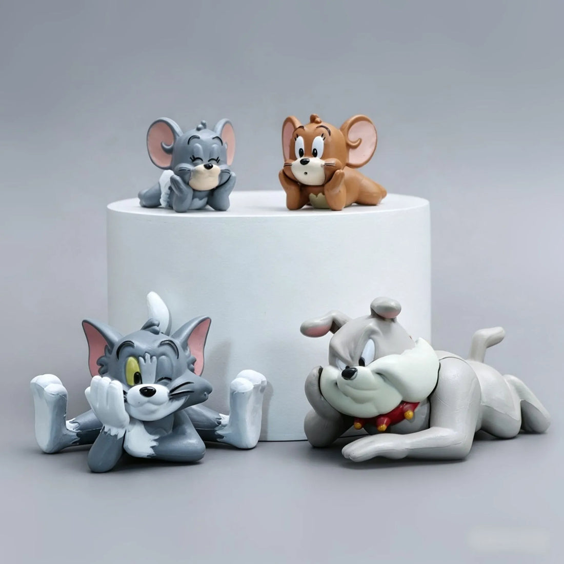 Tom and Jerry Resting Pose Figure Set (Set of 4)