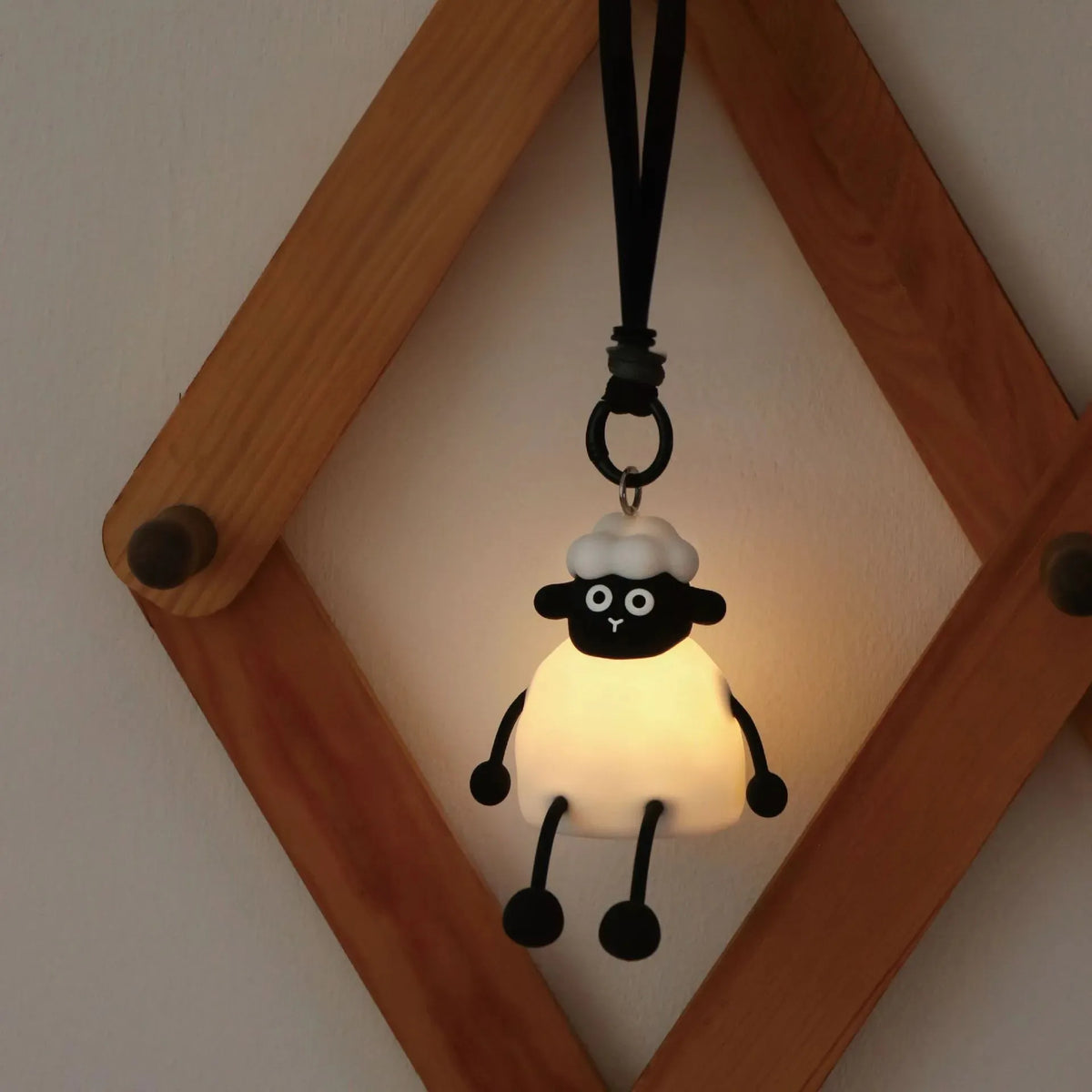 Shaun the Sheep LED Light Up Keychain