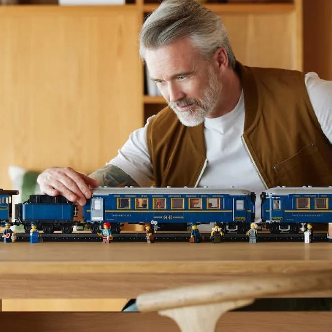 Ideas 21344 The Orient Express Train Building Set (2540 pcs)